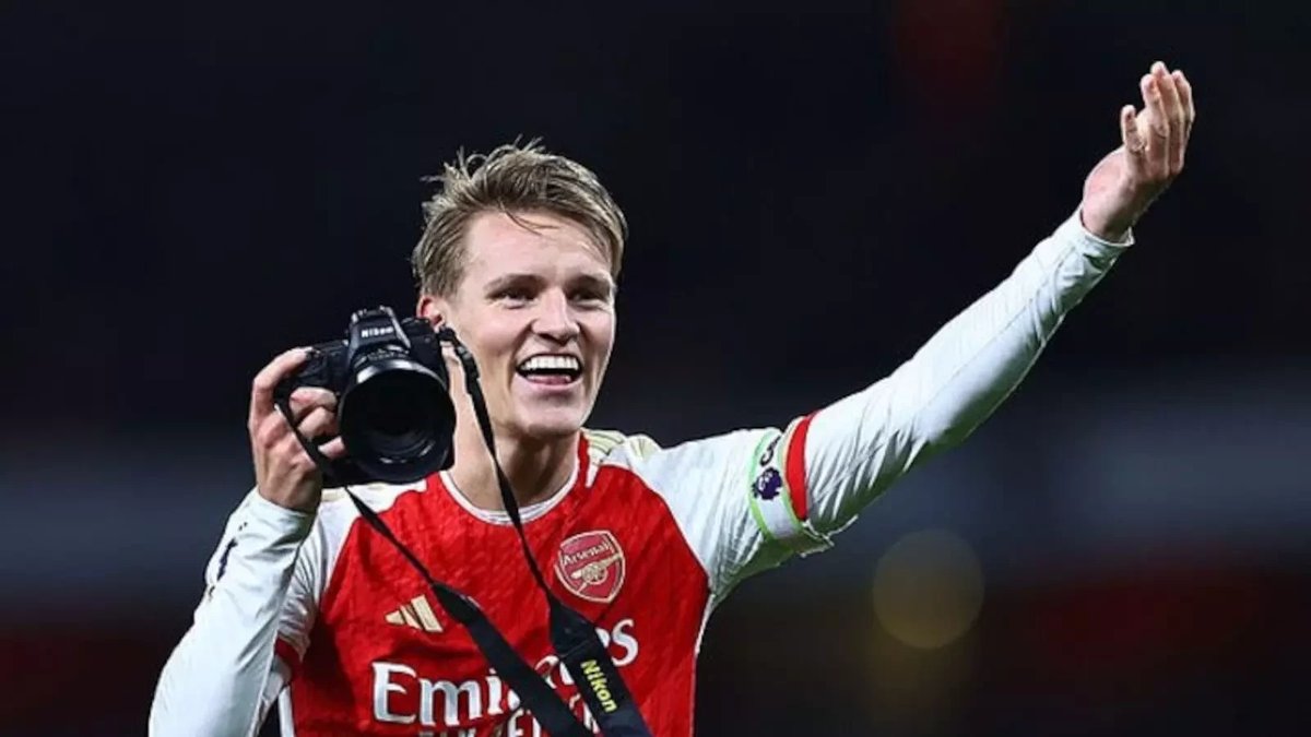 DailyAFC writers’ ideal transfer window