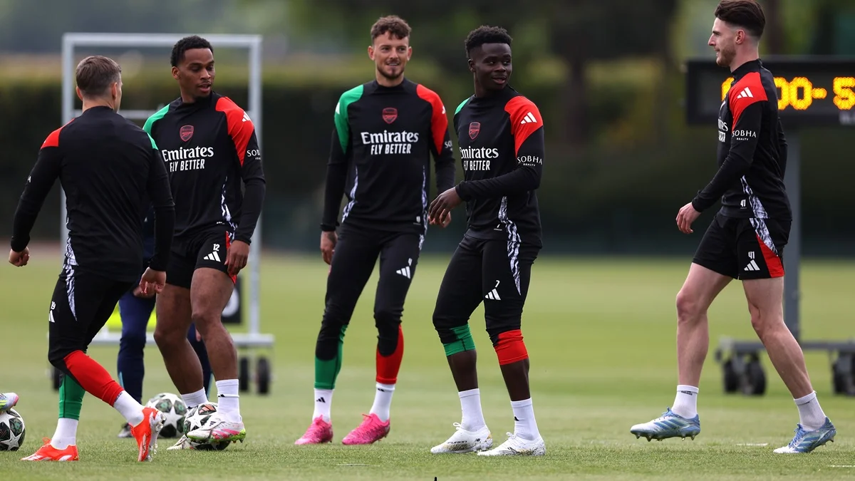 Arsenal players training at London Colney