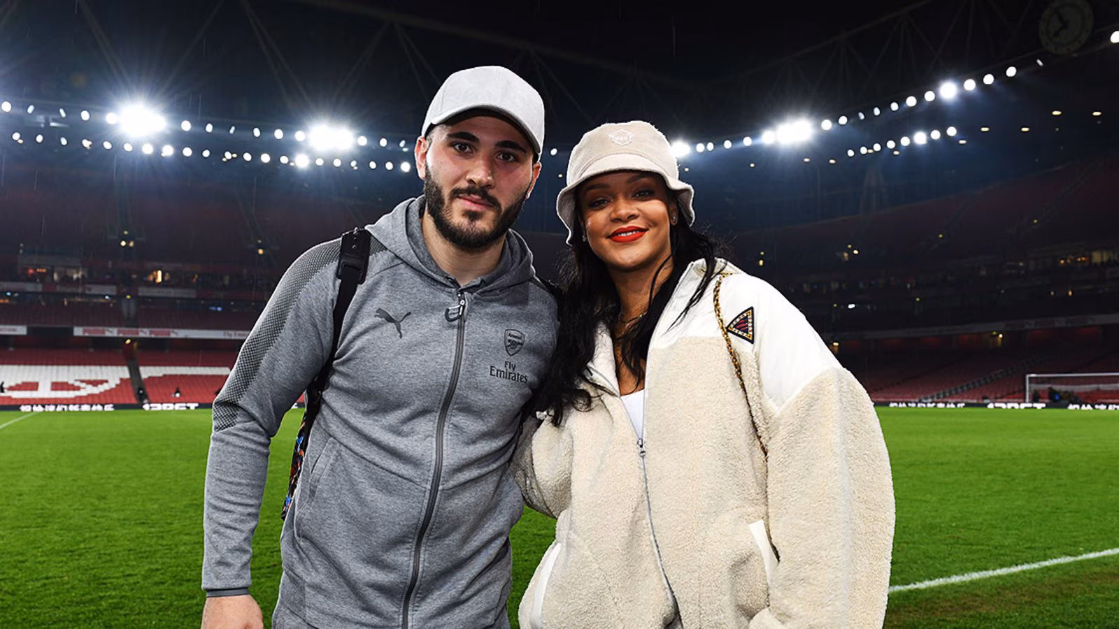 Rihanna — Arsenal Fan