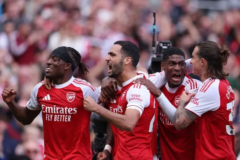 Four Arsenal stars called up by England as defender earns Spain promotion