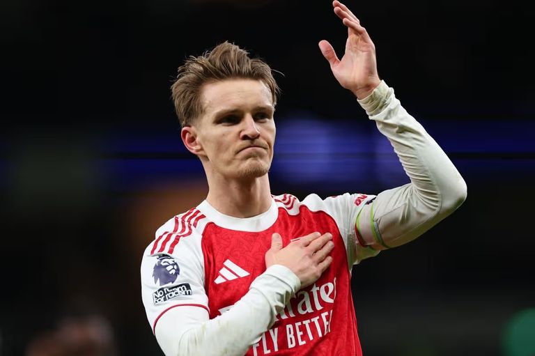 Arsenal Captain Among Three Stars Facing Summer Exit