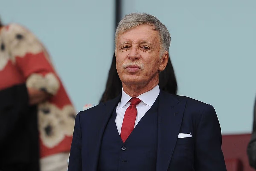 Former Arsenal midfielder worth £10bn open to buying club from Stan Kroenke