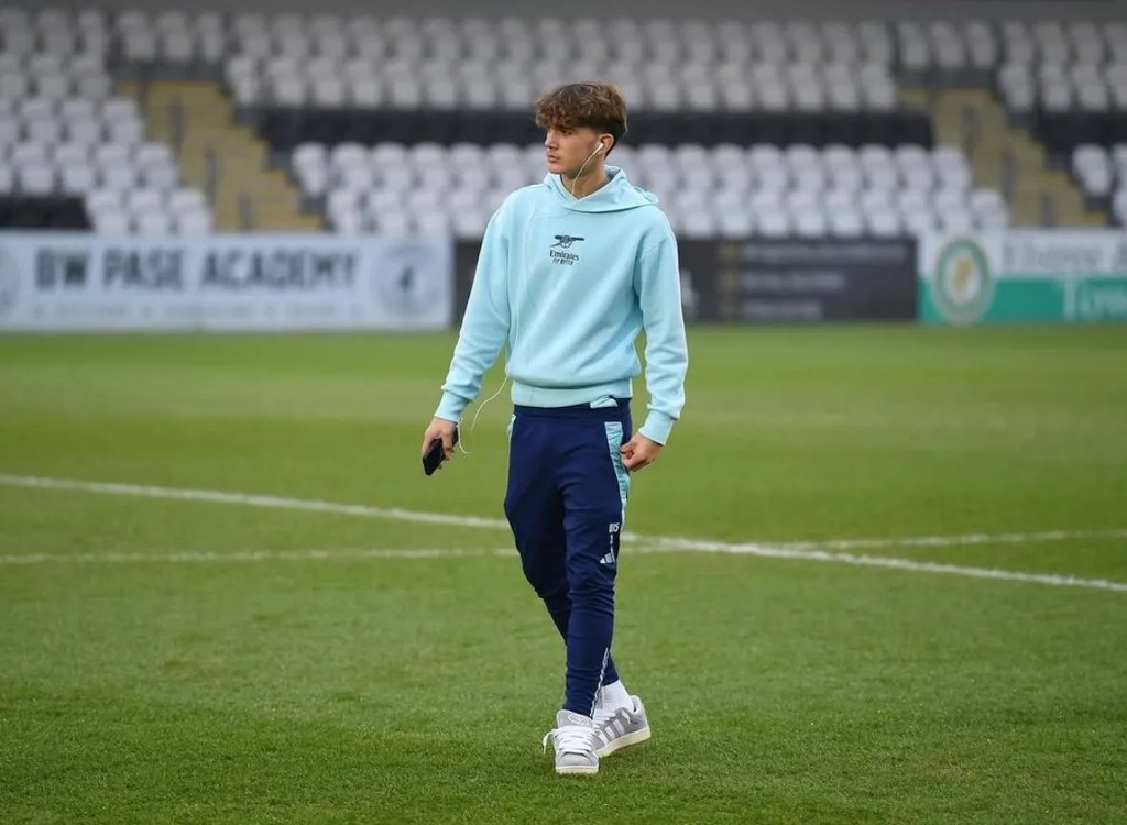 Arsenal dad’s furious rant at coach claiming credit for Max Dowman rise