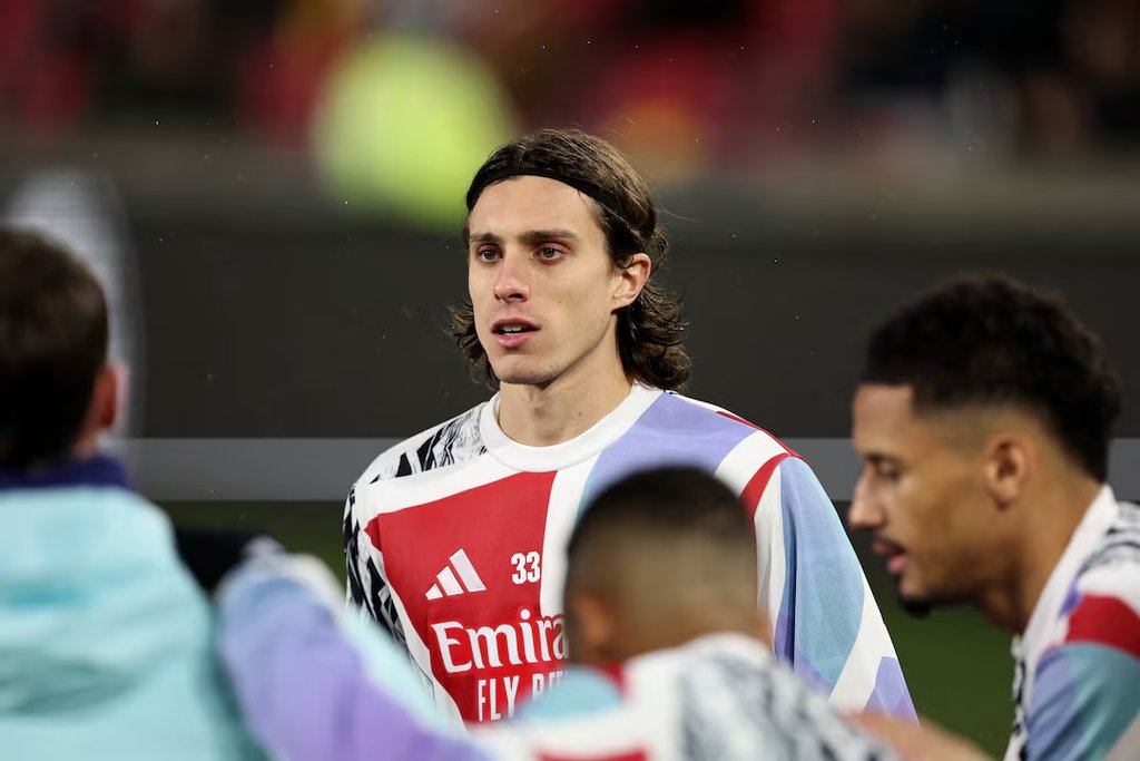 Barcelona target Arsenal defender after impressive Emirates displays