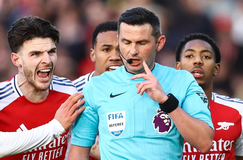 Howard Webb backs VAR decision to deny West Ham equaliser against Arsenal